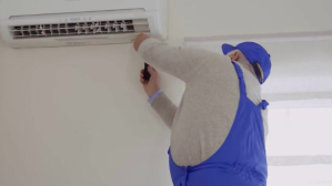 Grey Air Conditioner Coverfoto til YouTube-kanal Template