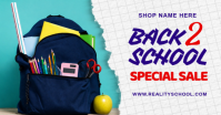 White Back to School Sale Gedeelde afbeelding op Facebook Template