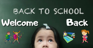 สีเขียว Back to School Facebook Shared Image Template