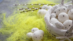 Beautiful Easter Egg YouTube-miniature template