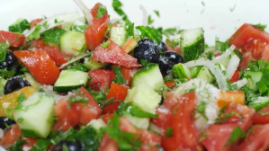 Beautiful healthy green food for vitamin vide YouTube-miniature template