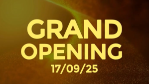 Brun Brown Modern & Minimal Grand Opening Video Digital Display (16:9) Digitalt display Template
