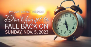 Brązowy Daylight Saving Time Reminder Gambar Bersama Facebook Template