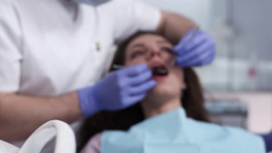 Dentistry Vedio Isithonjana se-YouTube template
