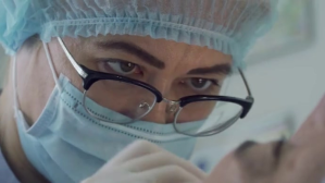 doctor skin treatment YouTube-miniature template