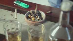 Brown Drugs and smoking Coverfoto til YouTube-kanal Template