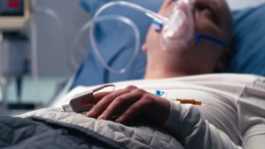 Emergency case in hospital Miniatura de YouTube template