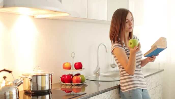 girl eating aplle with book study YouTube Thumbnail template