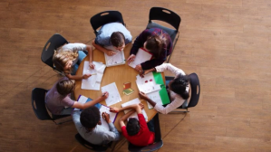 Group Study YouTube-miniature template