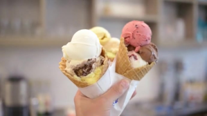 Grigio Ice cream Coverfoto til YouTube-kanal Template