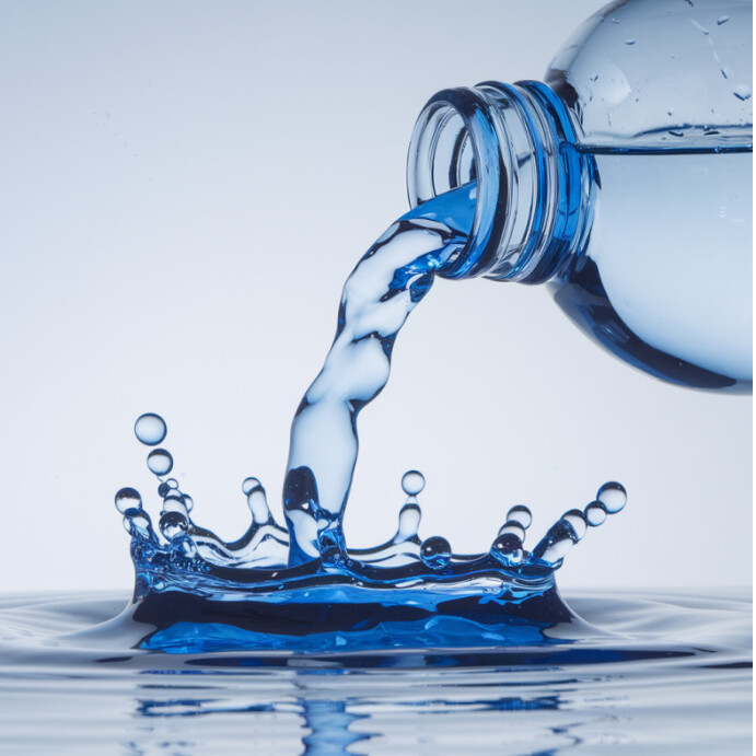 Post Form Splash Illustrative Water Splash Product Ad Instagram Post Template | PosterMyWall