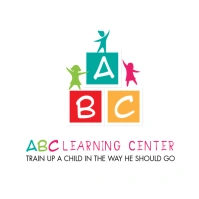 Kid's Learning Center Daycare logo Logotipo template