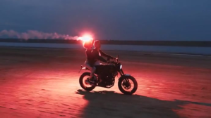Brun Motorcycle Adventure Foto di copertina del canale YouTube Template