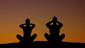 สีน้ำตาล man and woman sitting and practice yoga YouTube Thumbnail Template