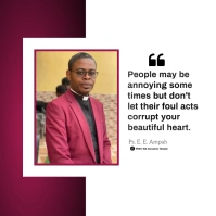 White Professional 2024 Quotes Template Squar Cuadrado (1:1)